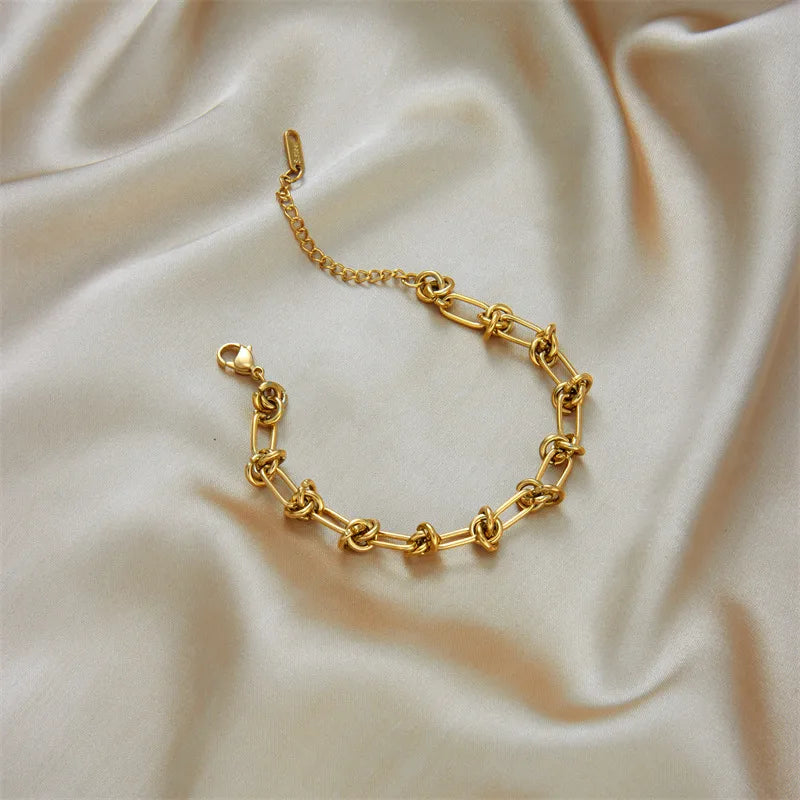 Classic Style bracelet
