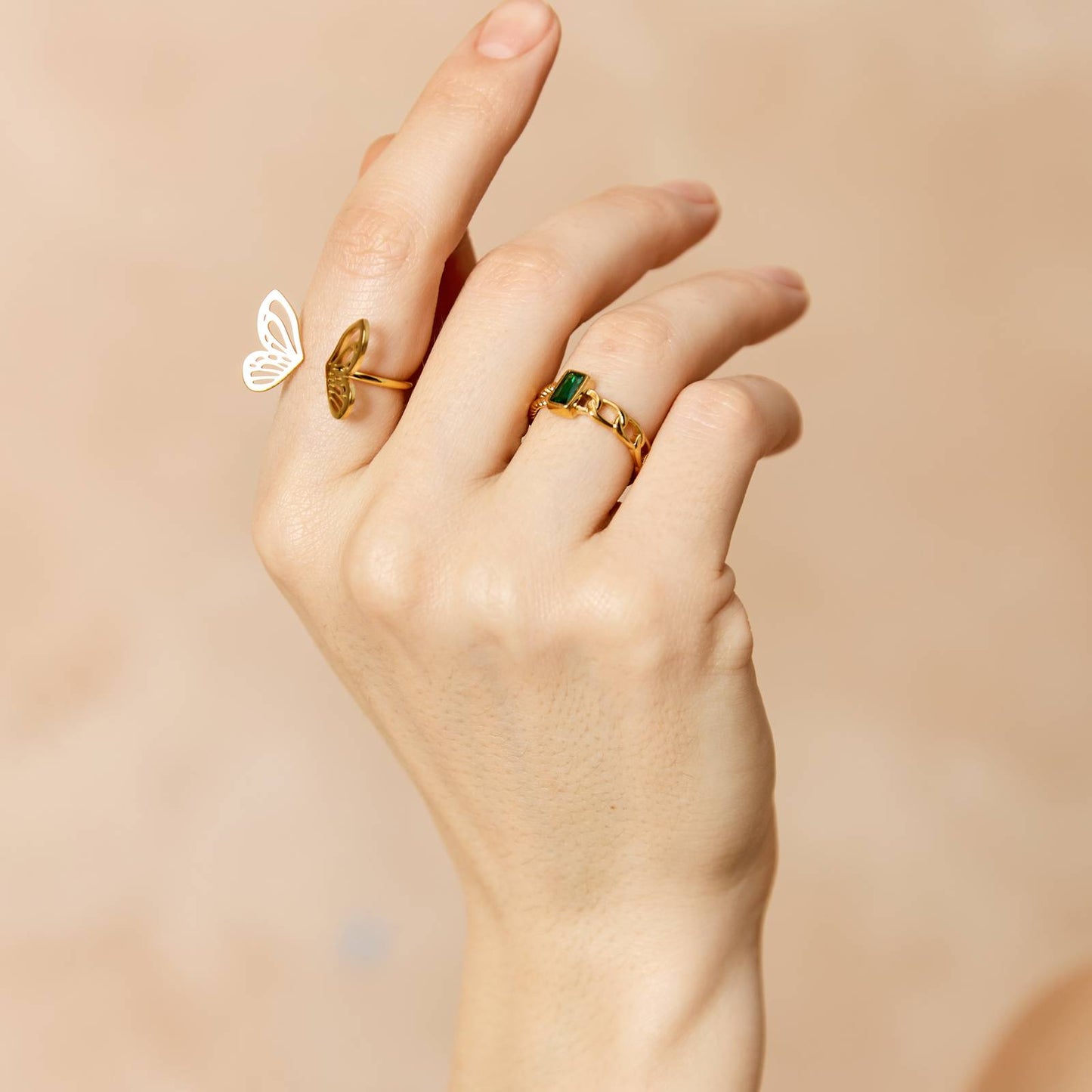 Adjustable ring